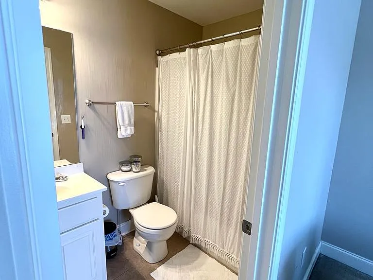 460 Barnett Shoals Rd #4G — Photo 12