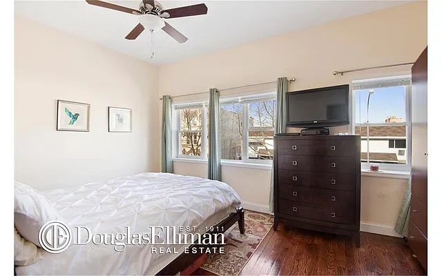 Rented by Douglas Elliman | media 13