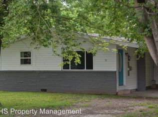 512 N Mahn Ave, Springfield, MO 65802