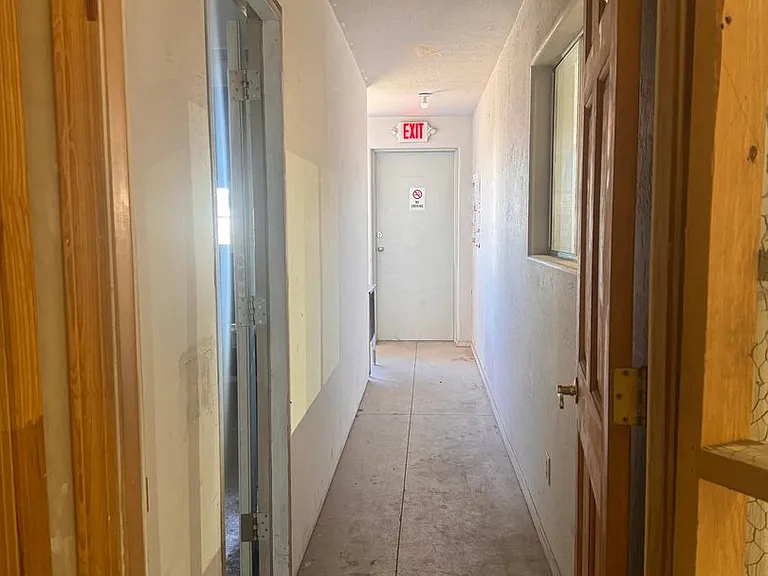 412 Bastille Dr #1B — Photo 4