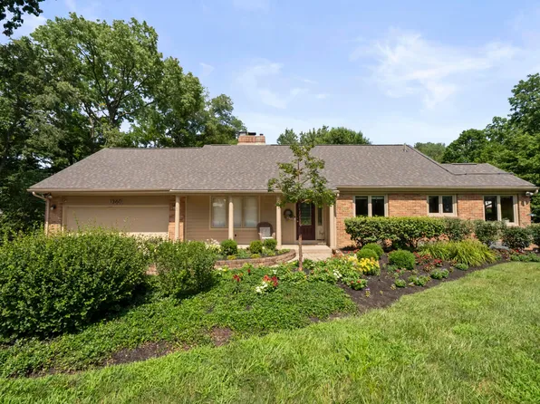 1360 Portage Dr, Columbus, OH 43235