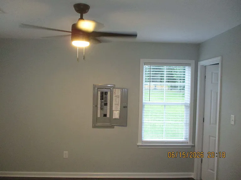 3528 Moss Island Ct — Photo 6