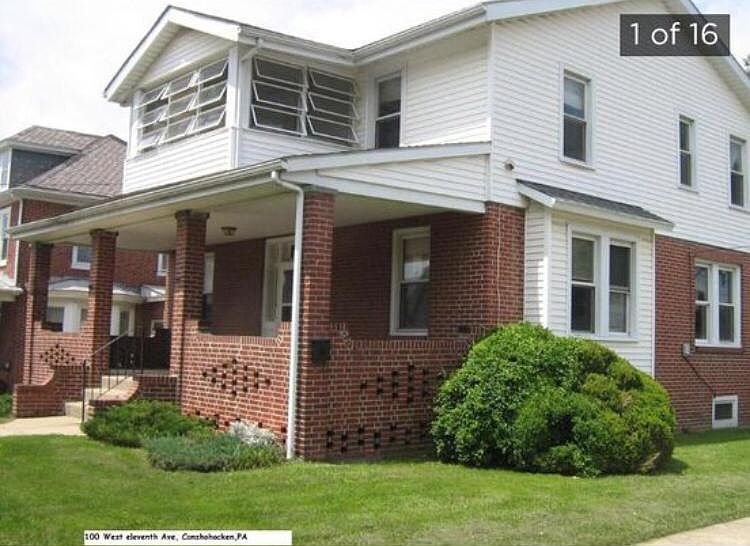 Large Country Front porch & corner yards
