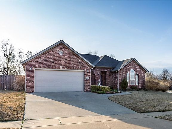 3rd image of 2343 N Hatterly Ln