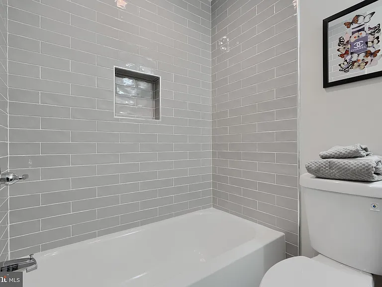 602 S Streeper St — Photo 15