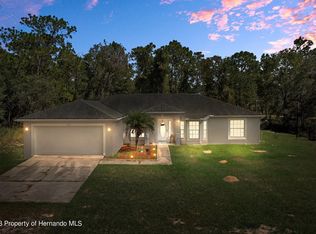 16380 Cayman Rd, Weeki Wachee, FL 34614