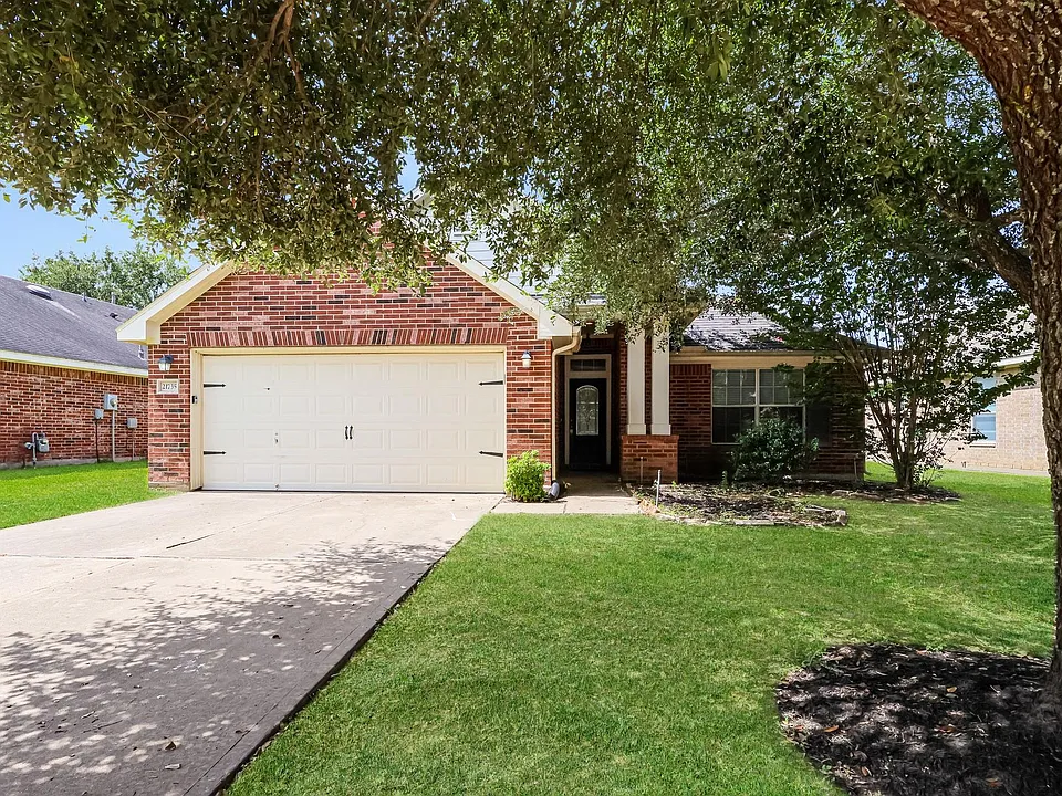 21735 Orange Maple Ct