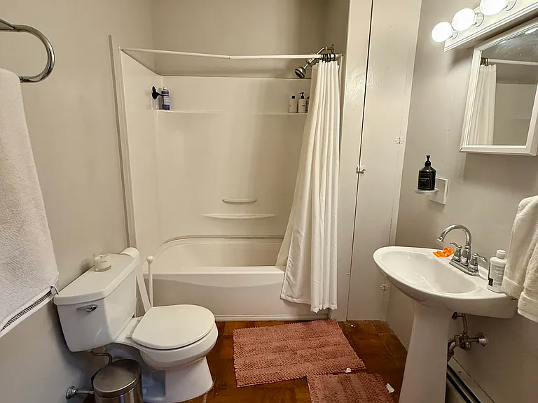 343 Broadway St #3E — Photo 10