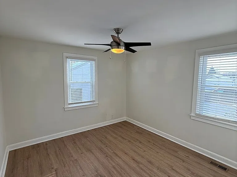 511 Riverside Rd — Photo 6