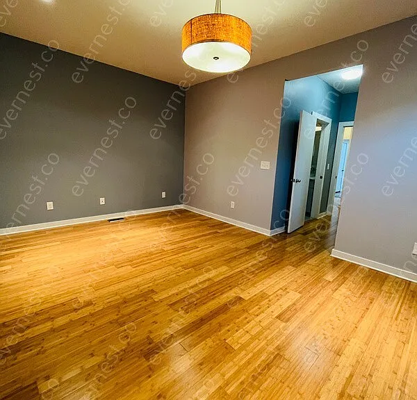 5210B Michigan Ave — Photo 7