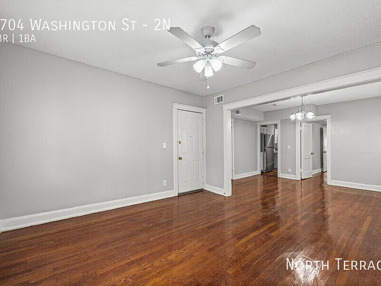 3704 Washington St #2N — Photo 6