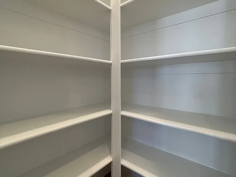 2639 E Wake Forest Ln — Photo 14