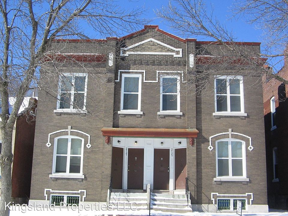 1st image of 3725 Iowa Ave #25A