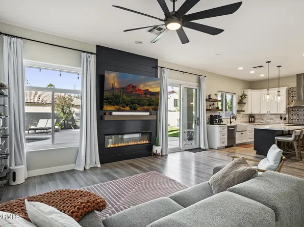 230 E ARABIAN Drive, Gilbert, AZ 85296