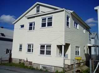 22 Sachem St, Fall River, MA 02724