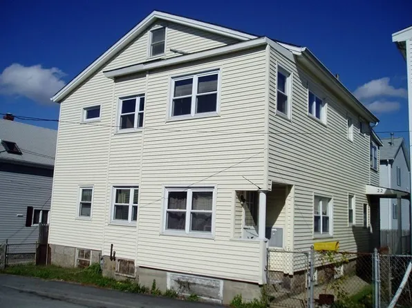 22 Sachem St, Fall River, MA 02724