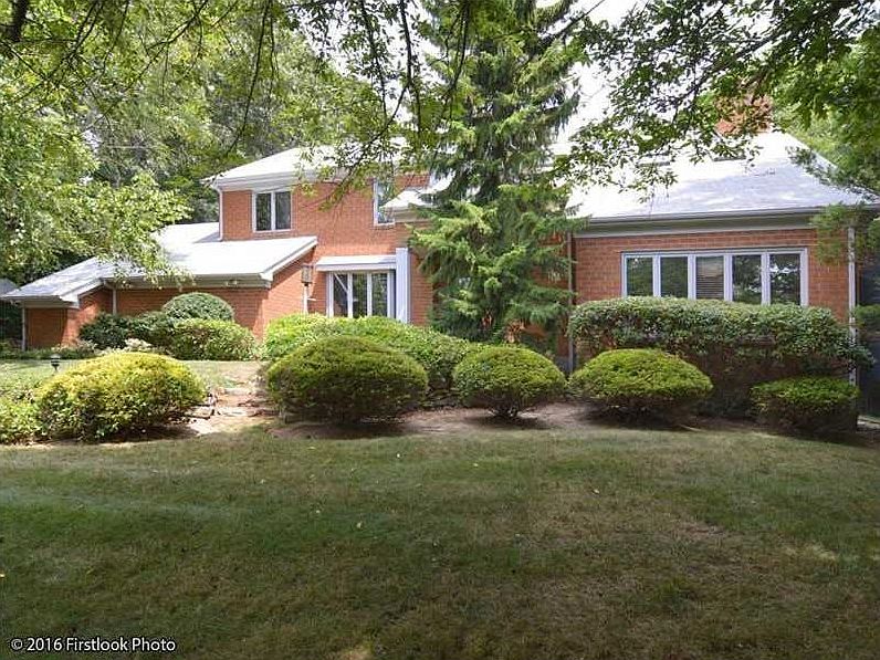 1st image of 110 Adirondack Dr