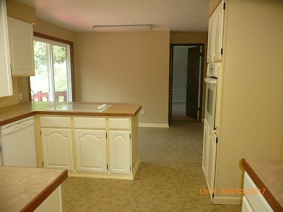 5th image of 2219 E 49th Ave