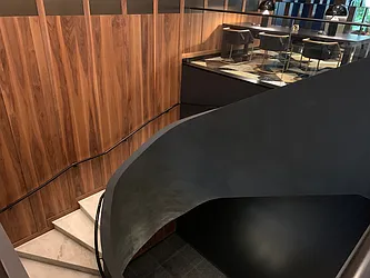 Rented by R New York