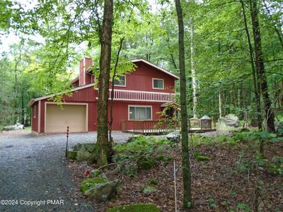 368 Ridge Rd, Pocono Lake, PA, 18347