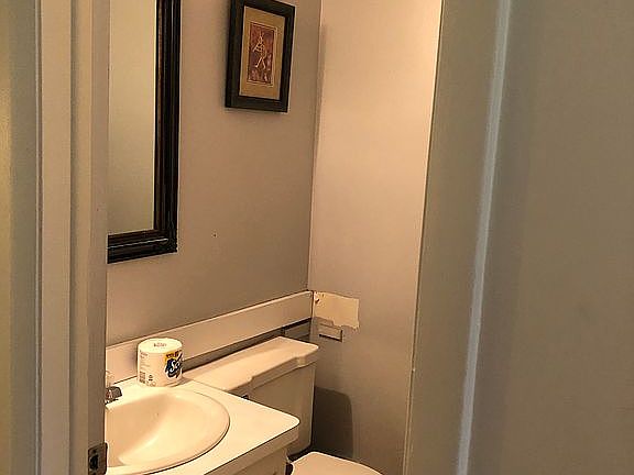 3rd image of 24508 Bashian Dr #1