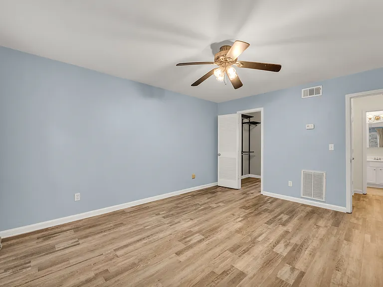 1101 Collier Rd NW #U1 — Photo 4