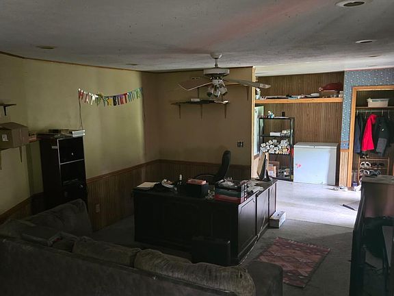 3rd image of 6361 Myers Rd NE