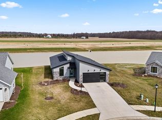 11161 Oaklynn Reserve Blvd, Fort Wayne, IN 46835