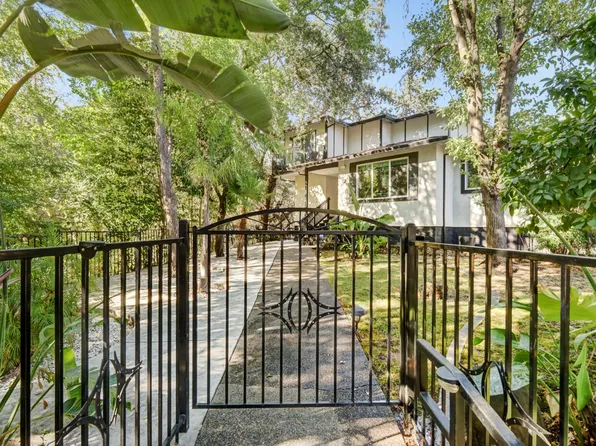 77 Columbia Ave, Roseville, CA 95678