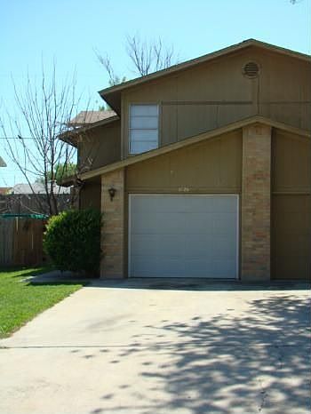 1st image of 1126 Royal Crest Dr