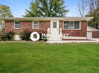 803 Candleglow Ct, Louisville, KY 40214