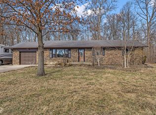 15588 E 136th St, Fishers, IN 46037