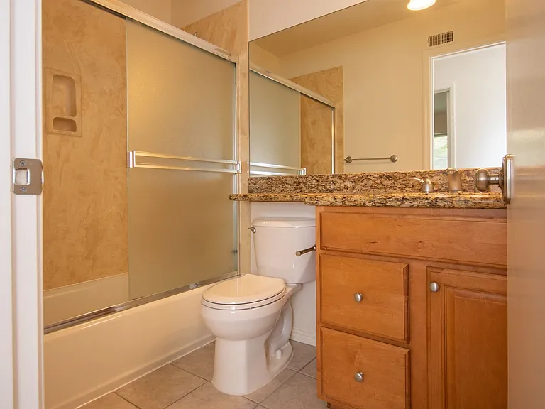 3706 Yale Dr — Photo 19