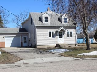 102 6th St E, Ada, MN 56510