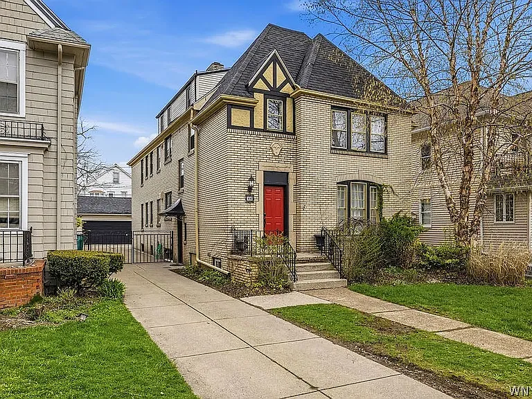 44 Rand Ave #1 — Photo 2