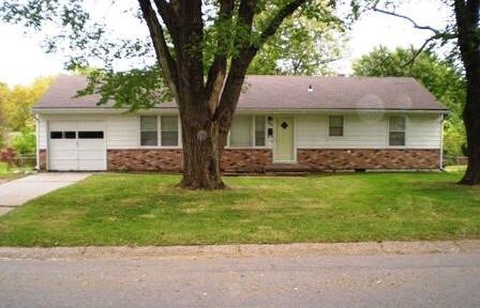 1st image of 7405 Appleton Ave