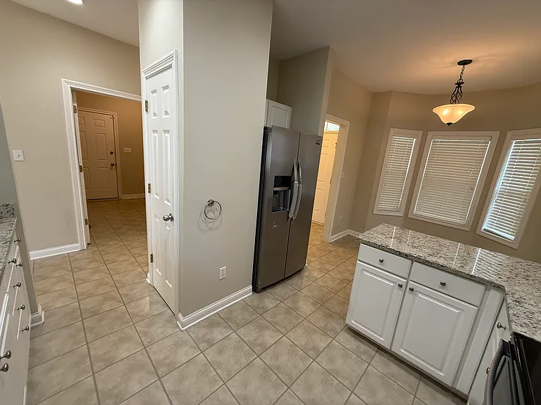 1365 Honey Locust Ct — Photo 9