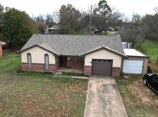 207 Brent St, Meeker, OK 74855