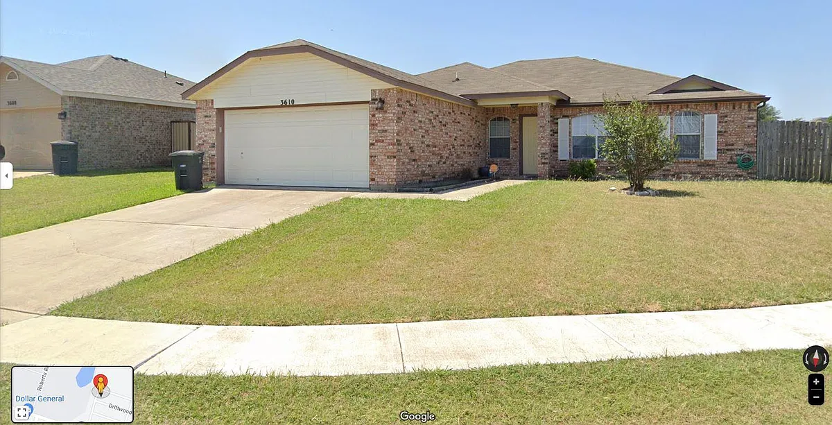 Building Photo - 3610 Lakecrest Dr