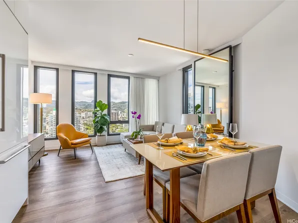 987 Queen St #3517, Honolulu, HI 96814