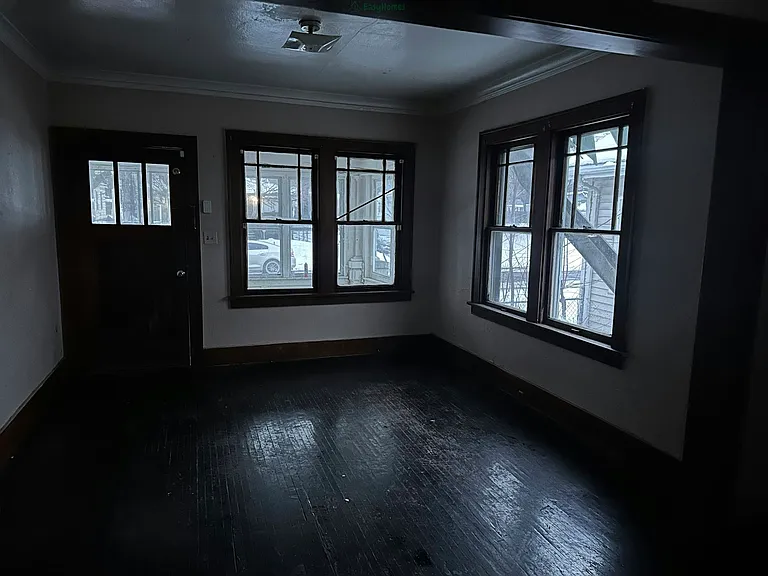 820 E Virginia Ave — Photo 15