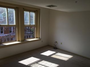 21 S 4th St APT 304, Reading, PA 19602