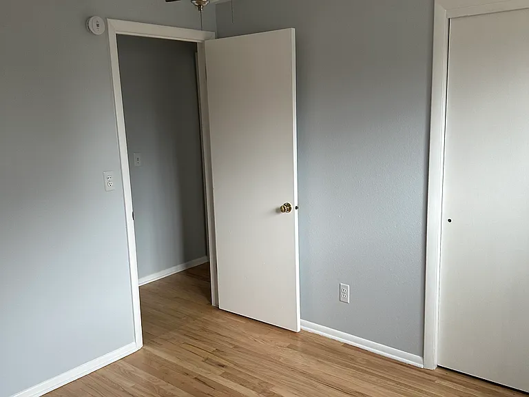Upstairs bedroom 3