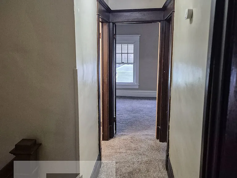 596 Lafayette Ave — Photo 41
