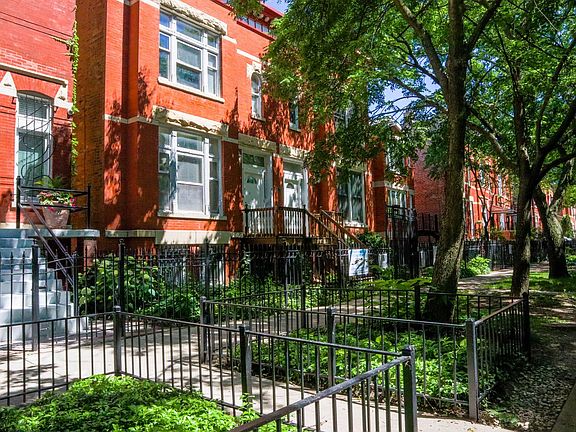 4th image of 713 S Claremont Ave APT 2