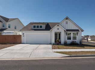 1142 NW Willow Parkway Rd, Madras, OR 97741