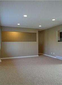 2nd image of 528 E Cottage Ave