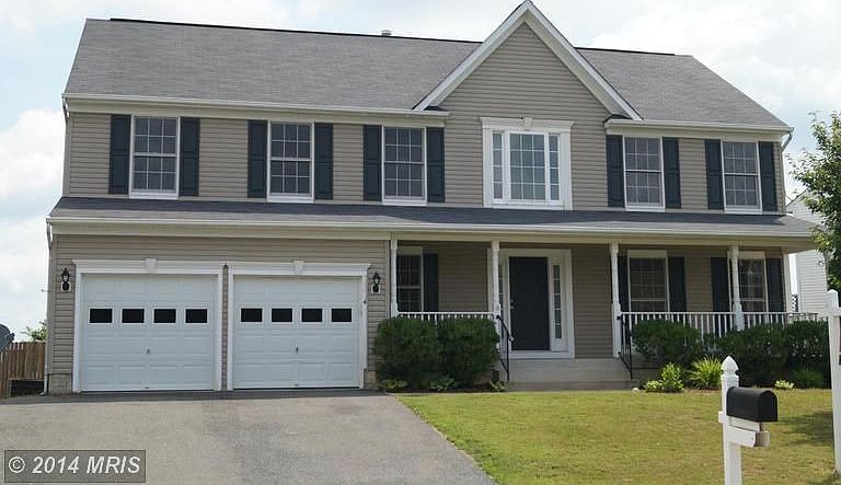 1st image of 4 Hubbard Ct