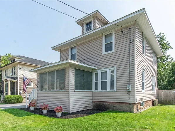 174 Bowers Ave, Watertown, NY 13601