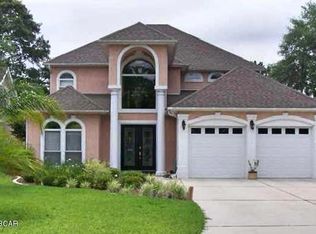 1511 Country Club Dr, Lynn Haven, FL 32444